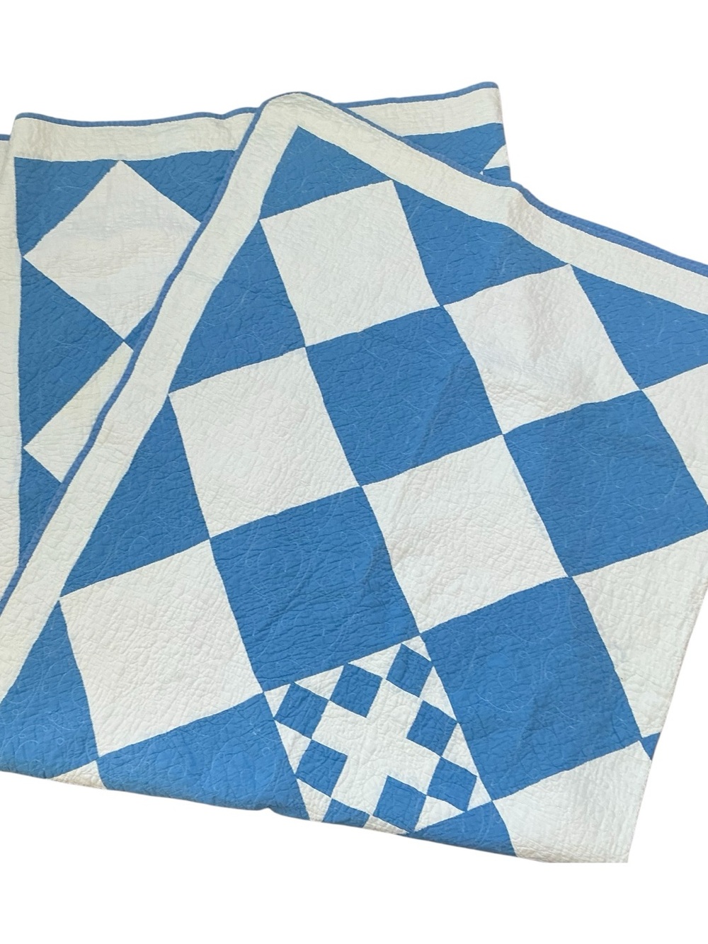 Vintage Irish chain style cotton cornflower blue and white quilt 72 x 84 USA